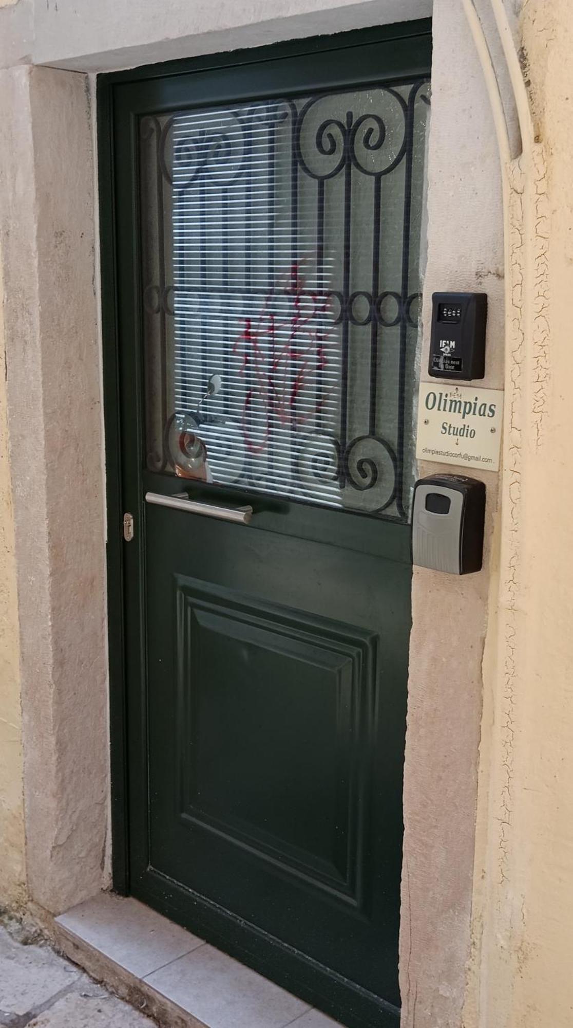 Olimpias Studio Corfu  Bagian luar foto